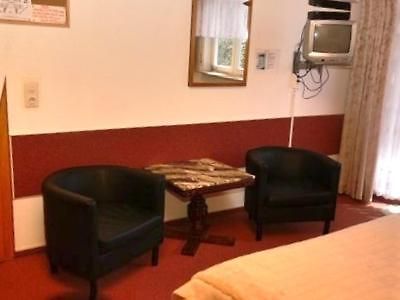 Haus Sonnenhuegel Hotel Wilhelmsdorf Szoba fotó